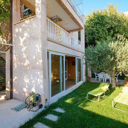 Celtis Apartment Млини Экстерьер фото